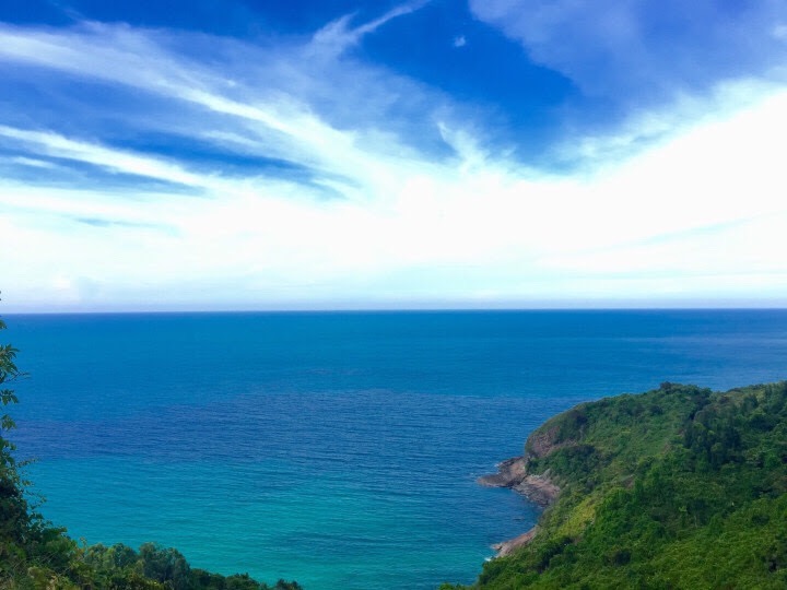 HUE: FROM DADANG TO HUE( PRIVATE CAR WITH GUIDE)