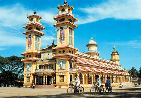 Day 02: SAI GON - TAY NINH - CU CHI - SAI GON (B/L/D)