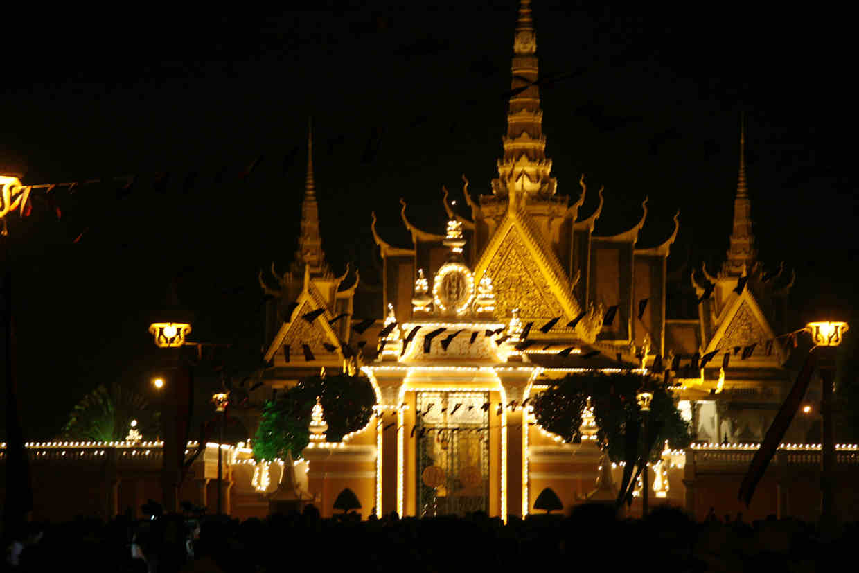 Day 05: CHAU DOC - PHNOM PENH (B/L/D)