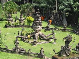 Day 02: VIENTIANE (B/L/D)