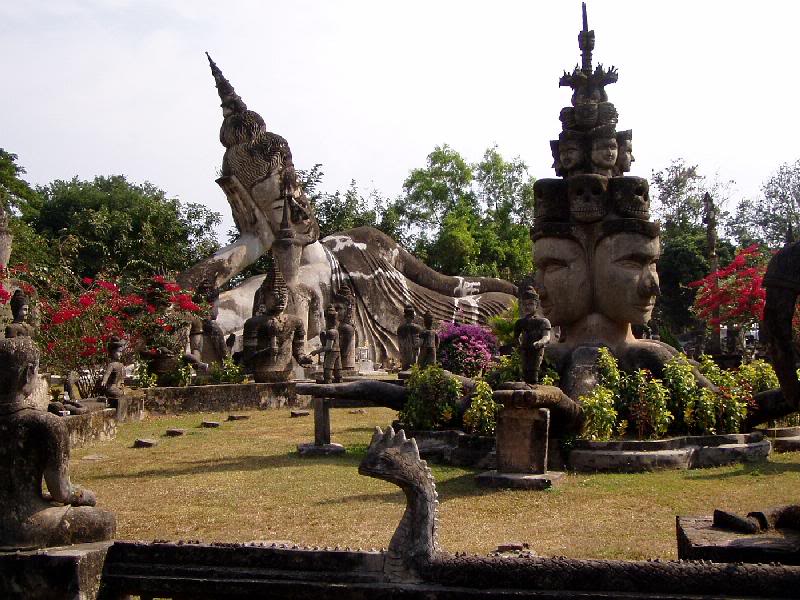 Day 02: VIENTIANE (B/L)