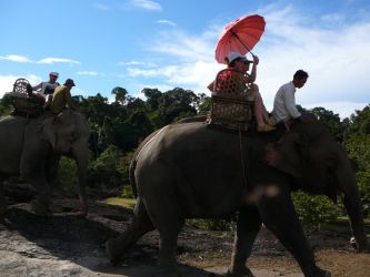 Day 06: PAKSE - KONE ISLAND (B/L)